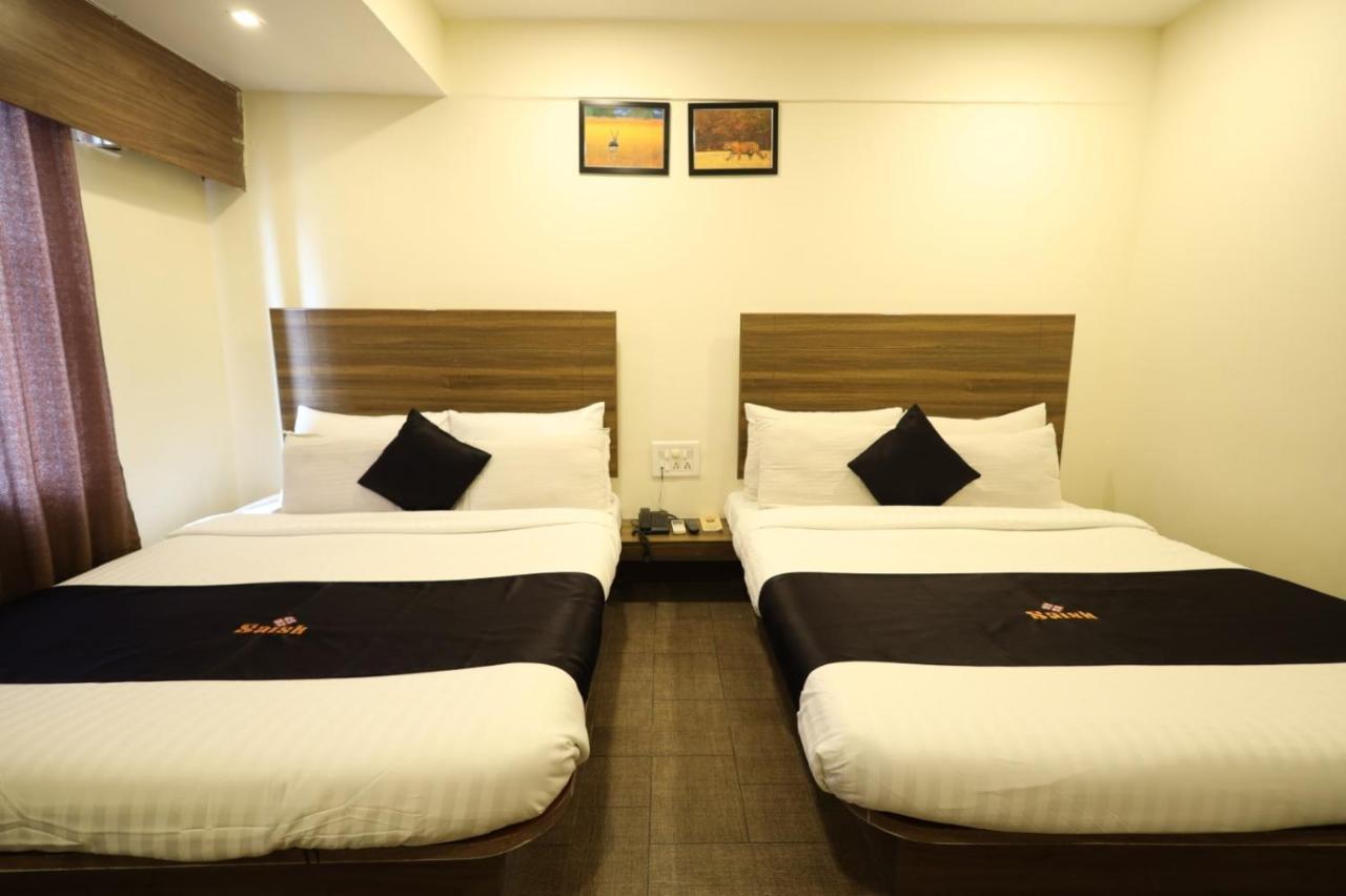 Saish Hotel Shirdi Dış mekan fotoğraf