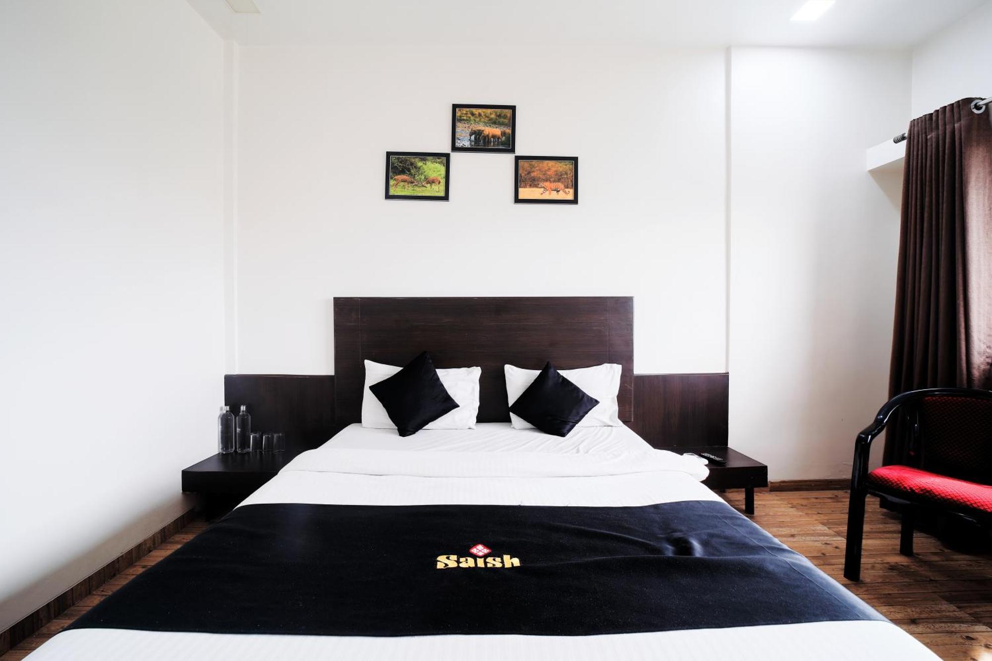 Saish Hotel Shirdi Oda fotoğraf