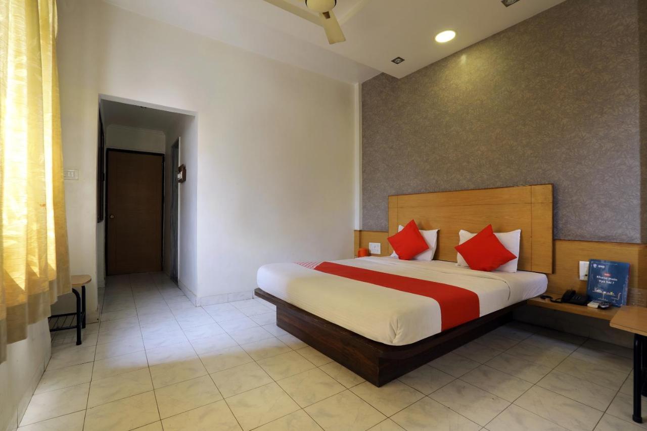Saish Hotel Shirdi Dış mekan fotoğraf